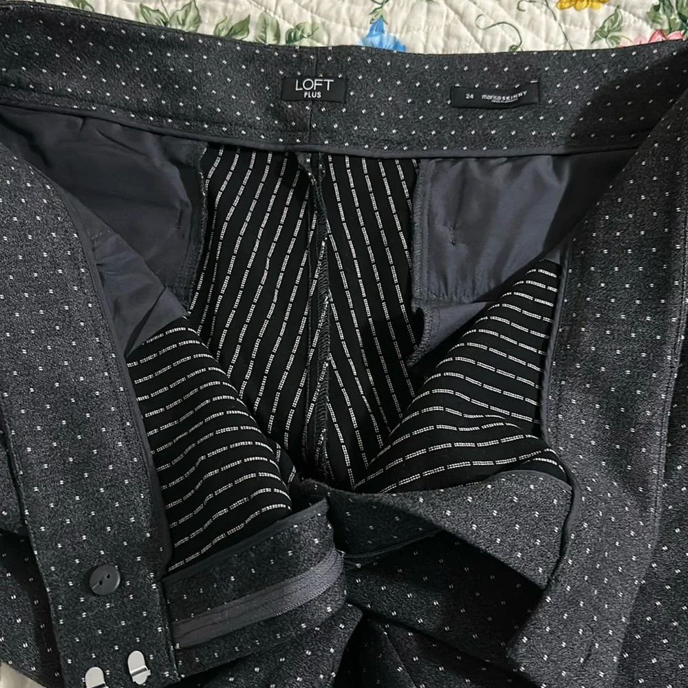 Loft Llus 26W Polysester viscose blend dress pants pin dot dark gray - Picture 2 of 4